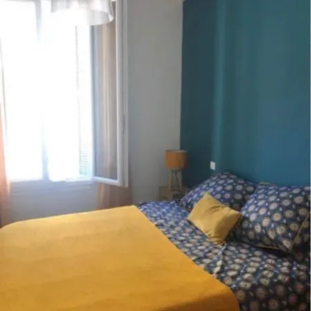 Tres Bel Meuble Classe 3 Etoiles Entierement Renove Et Climatise 50 M Centre Et 150 M *